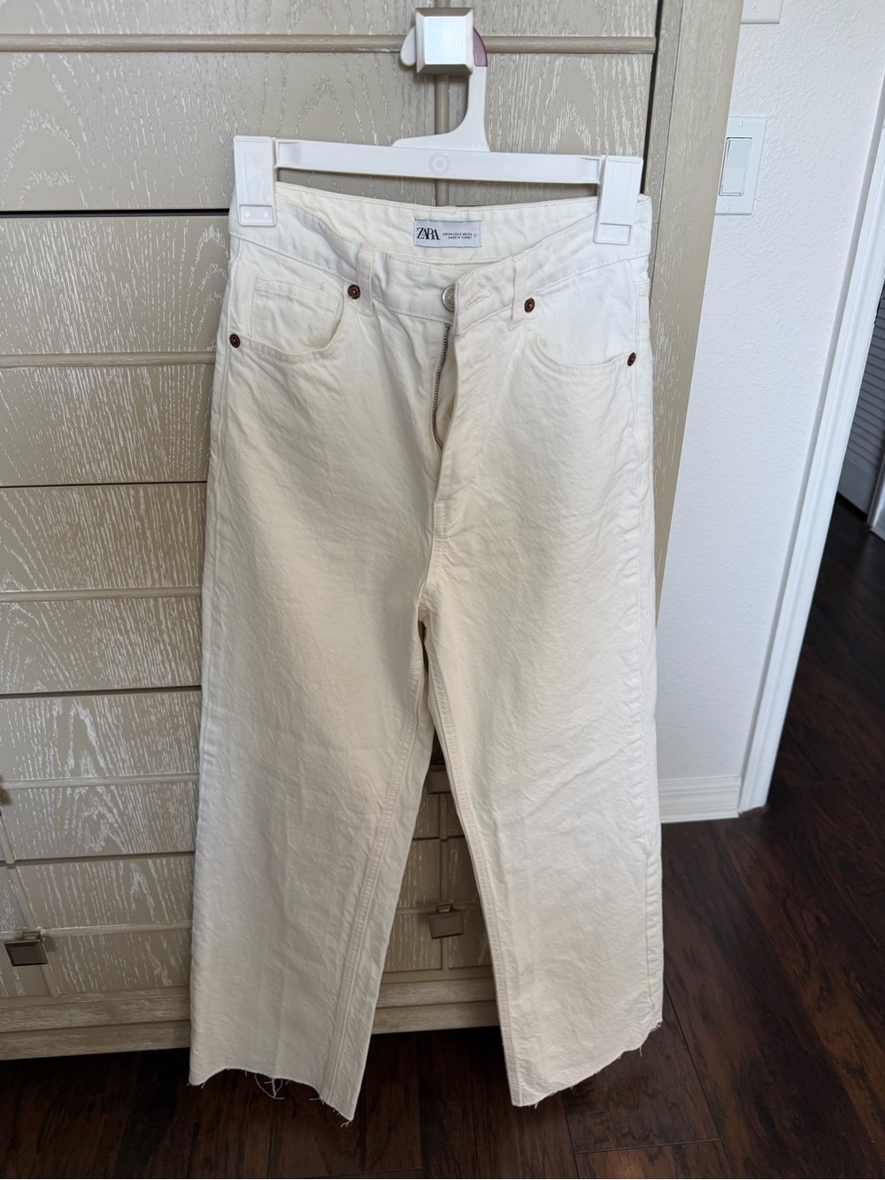 ZARA Off-White Wide Leg Jeans